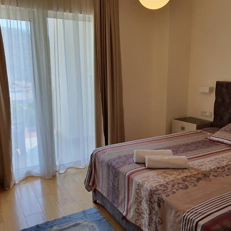 Apartman Lav Tre Canne Budva Exterior photo